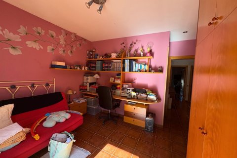 Villa de 3 dormitorios en venta en Barcelona, Cataluña, Spain № 1288 - foto 26