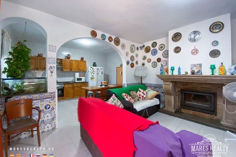 Купить виллу в Аргентона, Испания с 6 спален, 185м², № 962 - фото 10