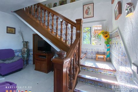 Купить виллу в Аргентона, Испания с 6 спален, 185м², № 962 - фото 13