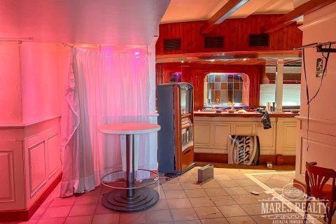 Купить коммерческую недвижимость в Льорет-де-Мар, Испания 2225м², № 963 - фото 3