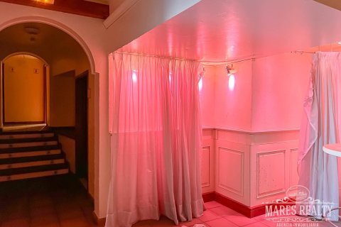 Купить коммерческую недвижимость в Льорет-де-Мар, Испания 2225м², № 963 - фото 4