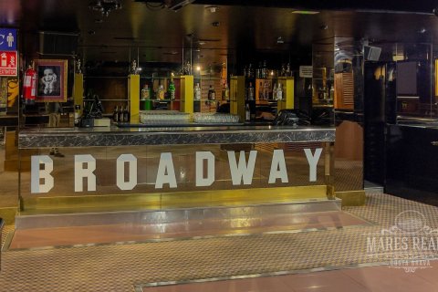 Купить коммерческую недвижимость в Льорет-де-Мар, Испания 1100м², № 968 - фото 8