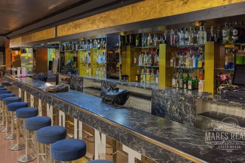 Купить коммерческую недвижимость в Льорет-де-Мар, Испания 1100м², № 968 - фото 18