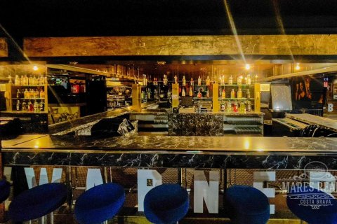 Купить коммерческую недвижимость в Льорет-де-Мар, Испания 1100м², № 968 - фото 12