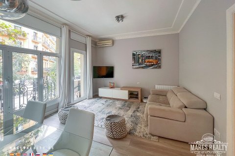 Квартира с 3 спальнями в Барселоне, Каталония, Испания № 966