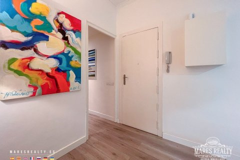 Купить квартиру в Барселона, Испания с 3 спальни, 123м², № 966 - фото 16