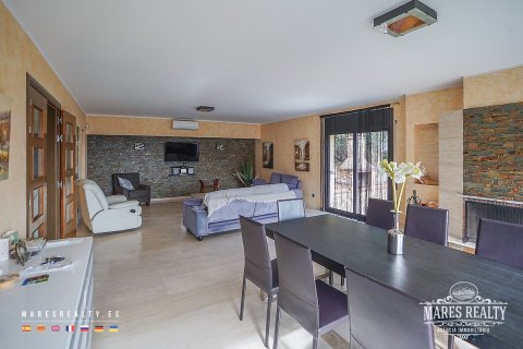 Купить виллу в Пладжа-де-Аро, Испания с 3 спальни, 283м², № 964 - фото 15