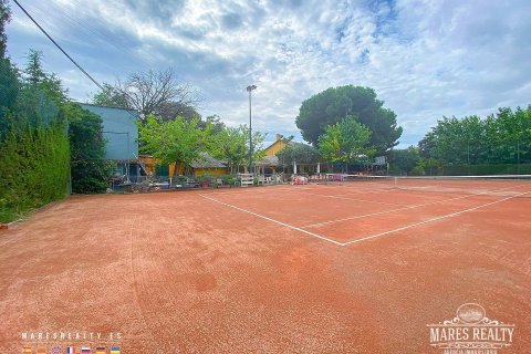 Купить коммерческую недвижимость в Матаро, Испания 254м², № 967 - фото 8