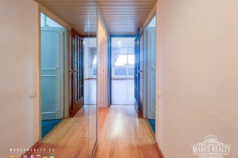 Купить квартиру в Барселона, Испания с 4 спальни, 140м², № 965 - фото 17