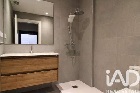 3 bedrooms apartment for sale in Sant Feliu de Llobregat, Barcelona, Catalonia, Spain № 4646 - photo 12