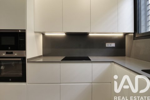 3 bedrooms apartment for sale in Sant Feliu de Llobregat, Barcelona, Catalonia, Spain № 4646 - photo 5