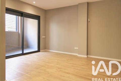 Квартира с 3 спальнями в Сан-Фелиу-де-Льобрегате, Барселона, Каталония, Испания № 4646