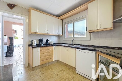 5 bedrooms house for sale in El Vendrell, Tarragona, Catalonia, Spain № 4645 - photo 11