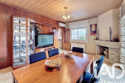 5 bedrooms house for sale in El Vendrell, Tarragona, Catalonia, Spain № 4645 - photo 14