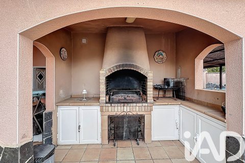 5 bedrooms house for sale in El Vendrell, Tarragona, Catalonia, Spain № 4645 - photo 10