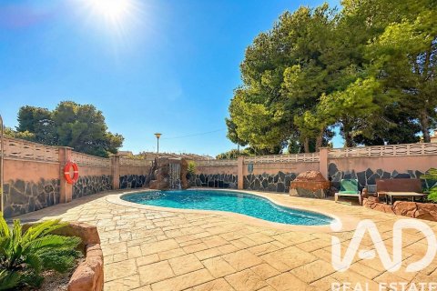 5 bedrooms house for sale in El Vendrell, Tarragona, Catalonia, Spain № 4645 - photo 4