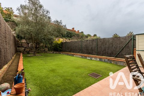 4 bedrooms townhouse for sale in La Roca Del Valles, Barcelona, Catalonia, Spain № 4647 - photo 9