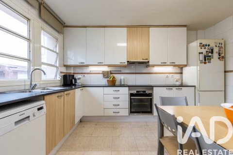 4 bedrooms townhouse for sale in La Roca Del Valles, Barcelona, Catalonia, Spain № 4647 - photo 17