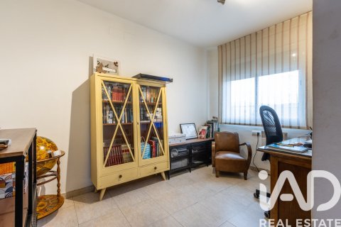 4 bedrooms townhouse for sale in La Roca Del Valles, Barcelona, Catalonia, Spain № 4647 - photo 30