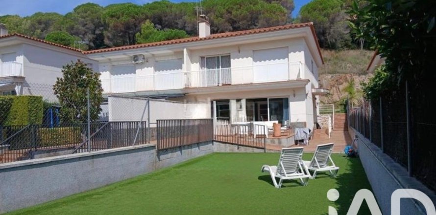 5 bedrooms apartment for sale in Argentona, Barcelona, Catalonia, Spain № 4650