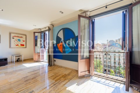 Купить квартиру в Барселона, Испания с 3 спальни, 221м², № 2844 - фото 9