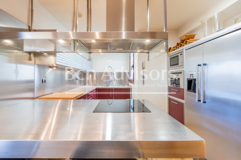 Купить квартиру в Барселона, Испания с 3 спальни, 221м², № 2844 - фото 17