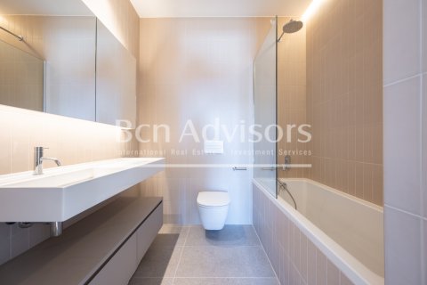 Купить пентхаус в Барселона, Испания с 3 спальни, № 2846 - фото 27