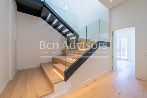 Купить пентхаус в Барселона, Испания с 3 спальни, № 2846 - фото 18