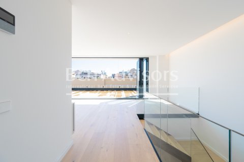 Купить пентхаус в Барселона, Испания с 3 спальни, № 2845 - фото 14