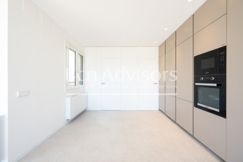 Купить пентхаус в Барселона, Испания с 3 спальни, № 2845 - фото 10