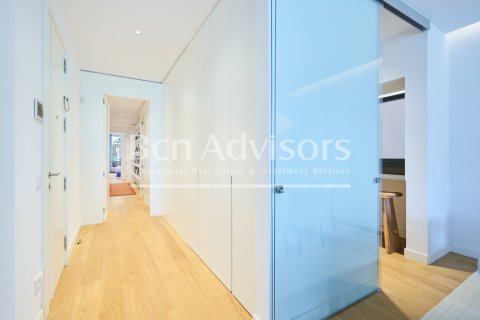 Купить квартиру в Барселона, Испания с 2 спальни, № 2849 - фото 19