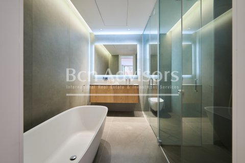 Купить квартиру в Барселона, Испания с 2 спальни, № 2849 - фото 29