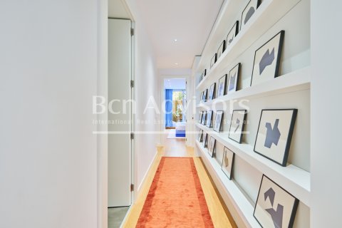 Купить квартиру в Барселона, Испания с 2 спальни, № 2849 - фото 20