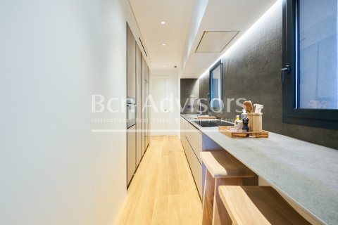 Купить квартиру в Барселона, Испания с 2 спальни, № 2849 - фото 17