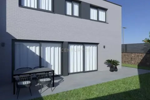 Сasa de 3 dormitorios en venta en Parets del Vallès, Barcelona, Cataluña, Spain № 6881 - foto 5