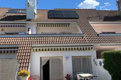 Сasa de 4 dormitorios en venta en Sant Esteve de Palautordera, Barcelona, Cataluña, Spain № 6884 - foto 2