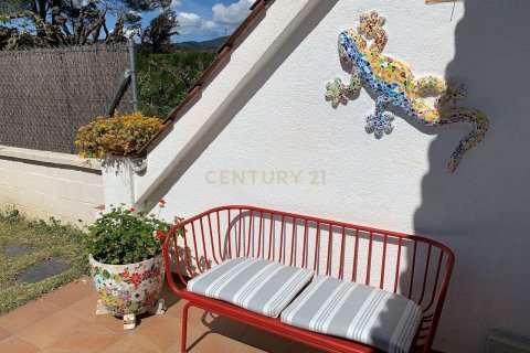 Сasa de 4 dormitorios en venta en Sant Esteve de Palautordera, Barcelona, Cataluña, Spain № 6884 - foto 4