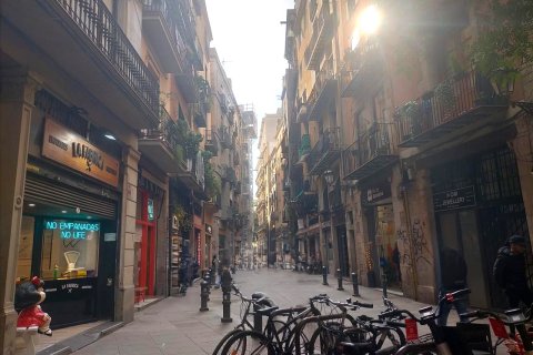 2 bedrooms commercial property for sale in Barcelona, Catalonia, Spain № 6886 - photo 14