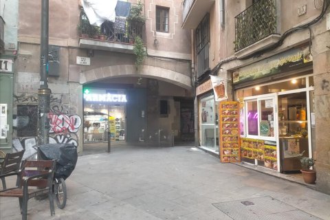 2 bedrooms commercial property for sale in Barcelona, Catalonia, Spain № 6886 - photo 10