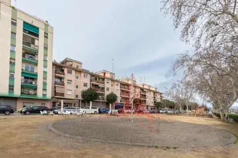 Apartamento de 3 dormitorios en venta en Mollet del Vallès, Barcelona, Cataluña, Spain № 6882 - foto 30