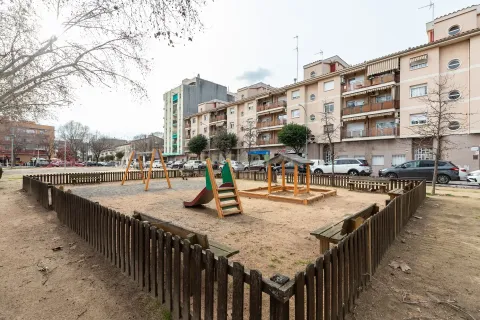 Apartamento de 3 dormitorios en venta en Mollet del Vallès, Barcelona, Cataluña, Spain № 6882 - foto 28