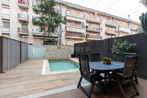 Apartamento de 3 dormitorios en venta en Mollet del Vallès, Barcelona, Cataluña, Spain № 6882 - foto 13