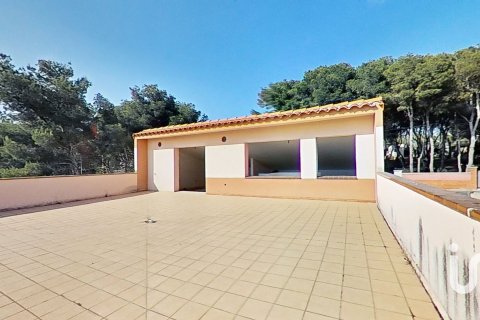7 bedrooms house for sale in Bellvei, Tarragona, Catalonia, Spain № 4878 - photo 25