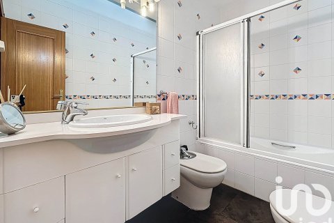 5 bedrooms townhouse for sale in Sant Pere de Ribes, Barcelona, Catalonia, Spain № 4875 - photo 30