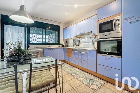 5 bedrooms townhouse for sale in Sant Pere de Ribes, Barcelona, Catalonia, Spain № 4875 - photo 15