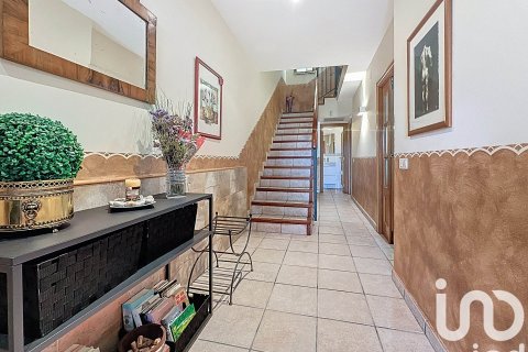 5 bedrooms townhouse for sale in Sant Pere de Ribes, Barcelona, Catalonia, Spain № 4875 - photo 18