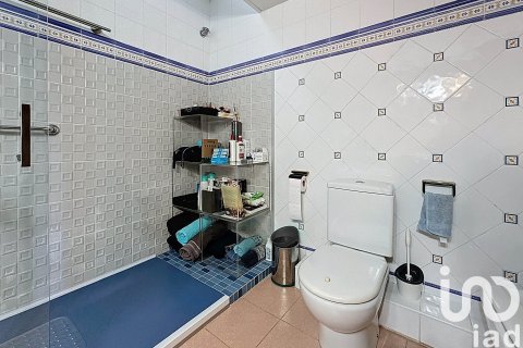 5 bedrooms townhouse for sale in Sant Pere de Ribes, Barcelona, Catalonia, Spain № 4875 - photo 21