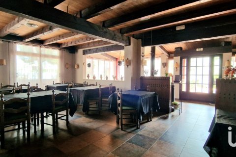 Купить кафе / ресторан в Рода де Бера, Испания 658м², № 4873 - фото 3