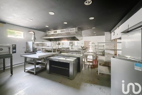 Купить кафе / ресторан в Рода де Бера, Испания 658м², № 4873 - фото 24