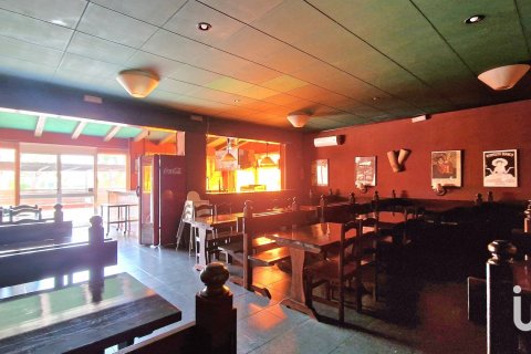 Купить кафе / ресторан в Рода де Бера, Испания 658м², № 4873 - фото 11